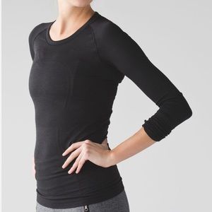 Lululemon swiftly tech LS crew